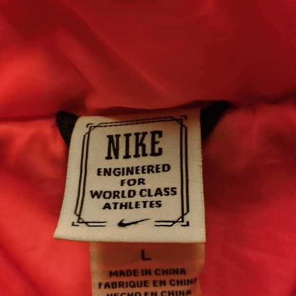 NIKE PUFFY JACKET - Picture 5 of 8
